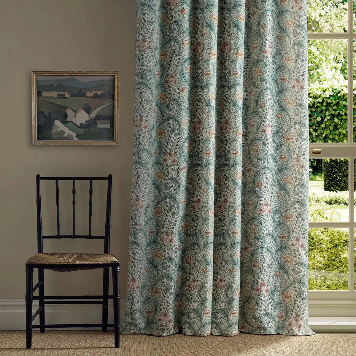 Wild Tulip & Vine Fabric - Morris & Co