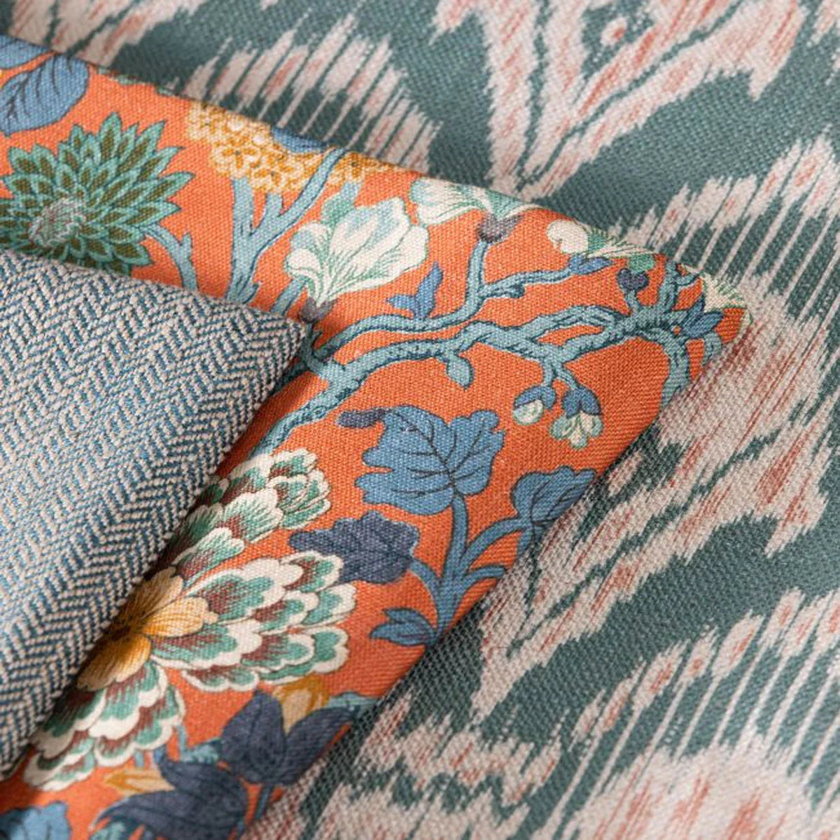 Zaraband Texture Fabric - GP&J Baker