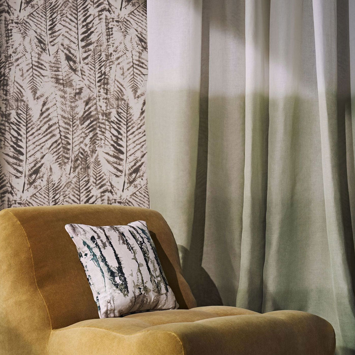 Harlequin Altura fabric – Aloe (4)