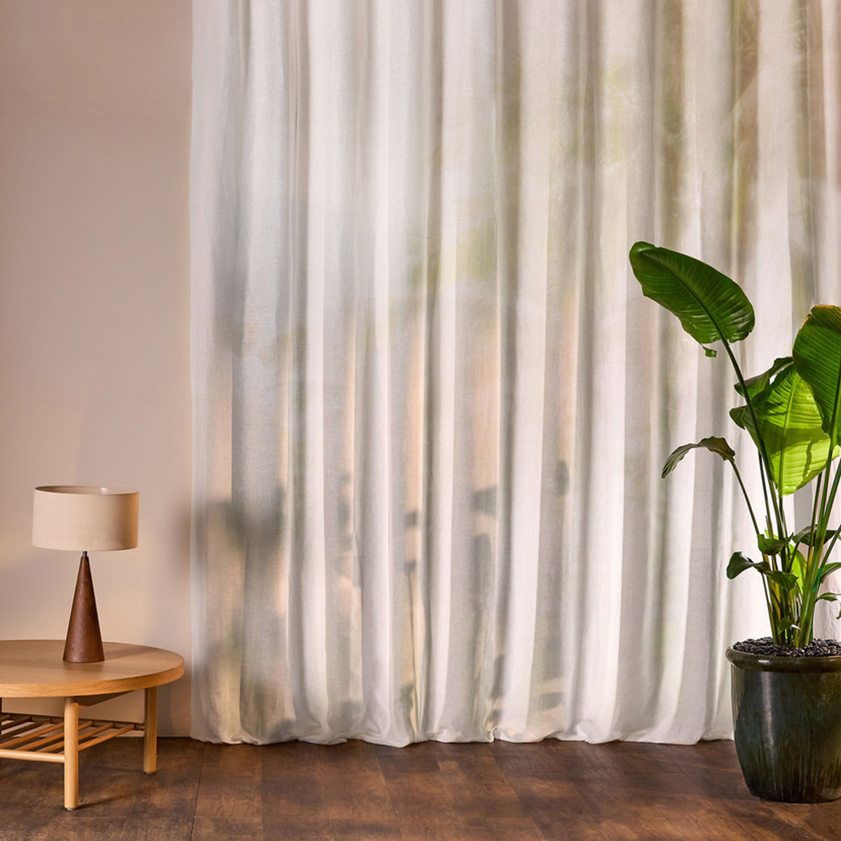 Harlequin Altura Plain fabric – Chalk (2)