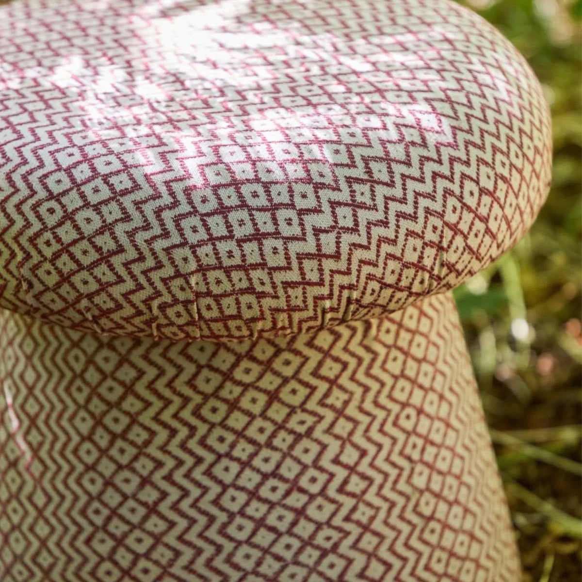 Cheslyn Fabric - Sanderson