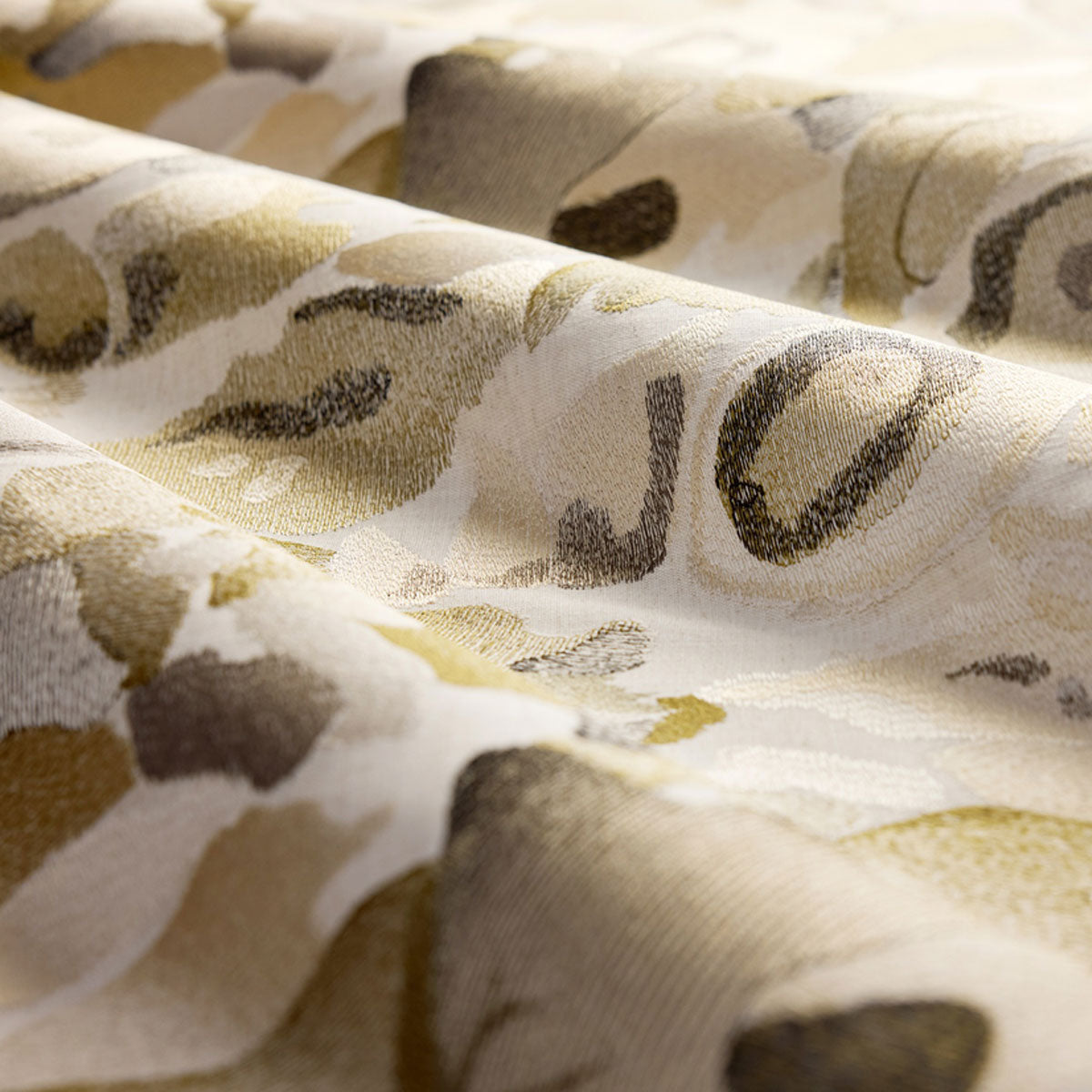 Harlequin Flores Embroidery fabric (1)