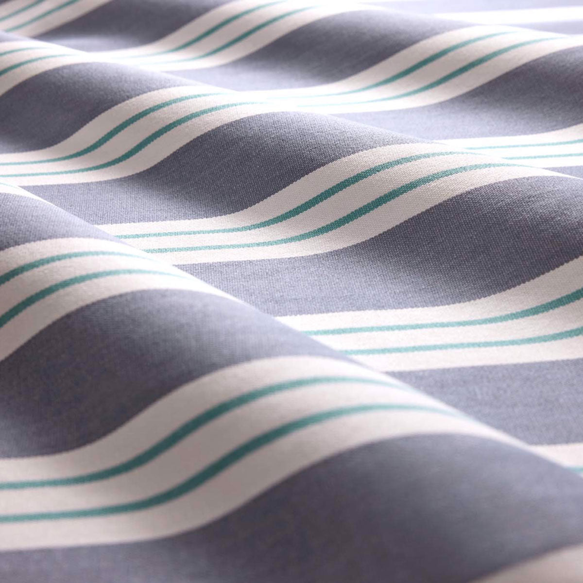 Clarke & Clarke Foxdale fabric – Periwinkle/Aqua (1)