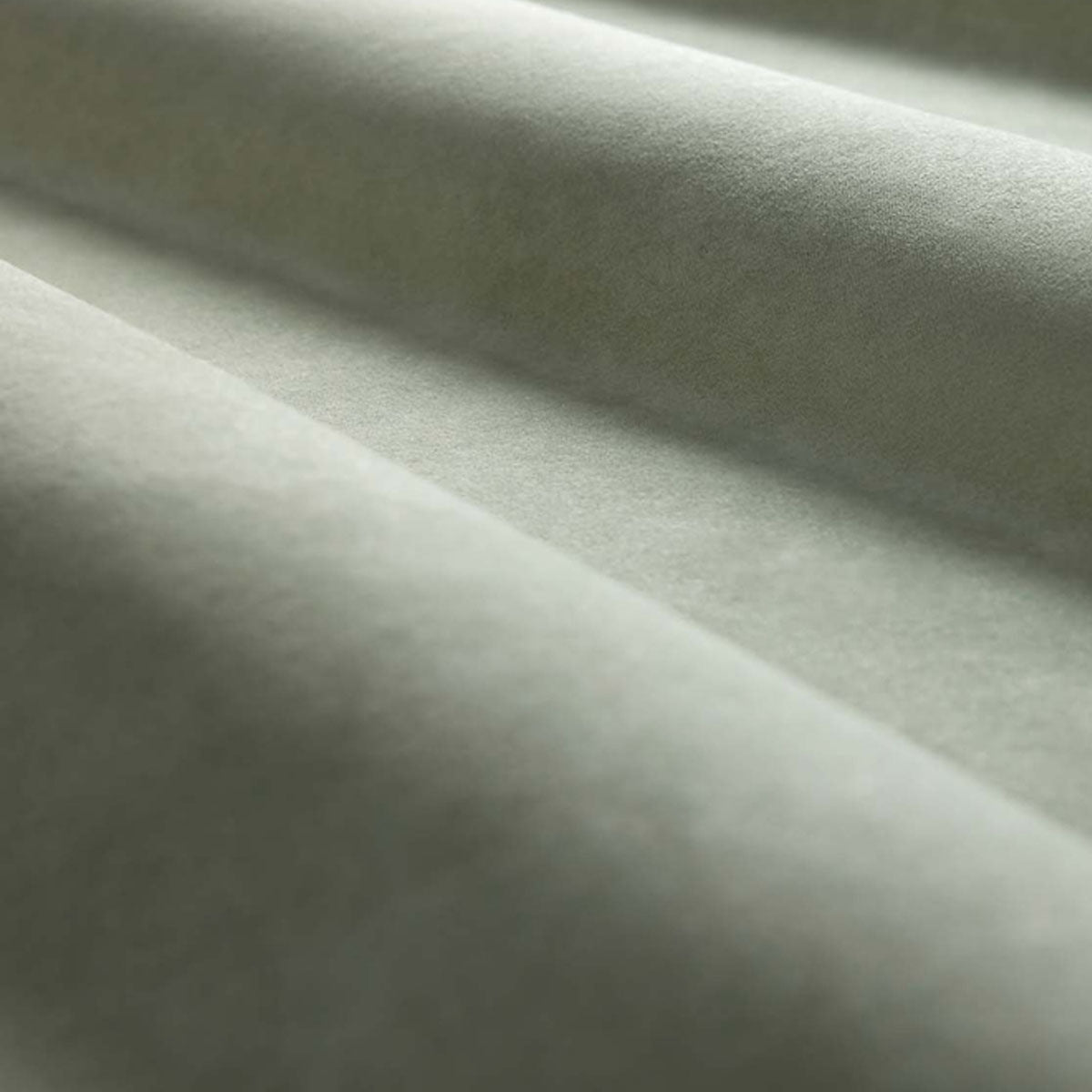 Harlequin Heatherton Velvet fabric – Glacier (1)