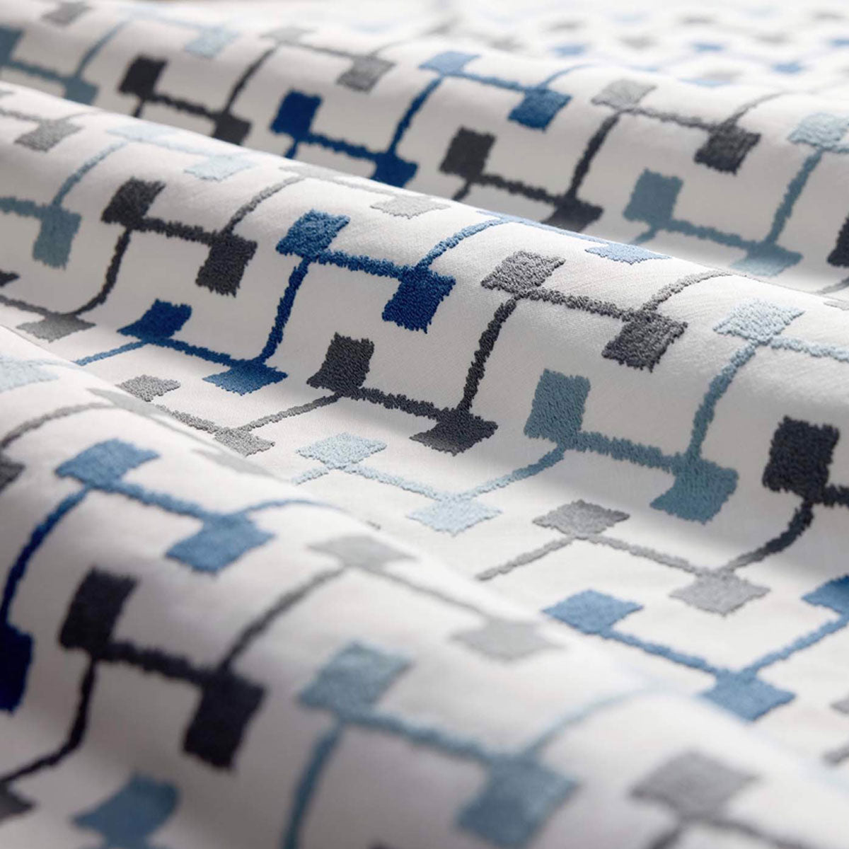 Clarke & Clarke Hemlock fabric – Midnight (2)