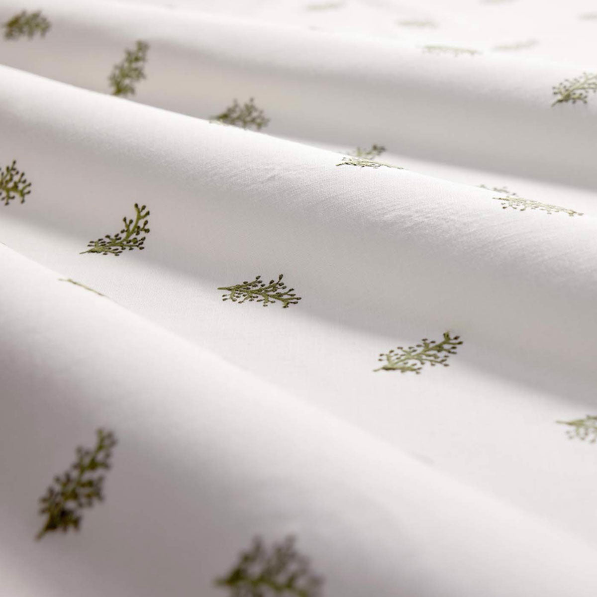 Clarke & Clarke Mini Herbarium fabric – Sage (2)