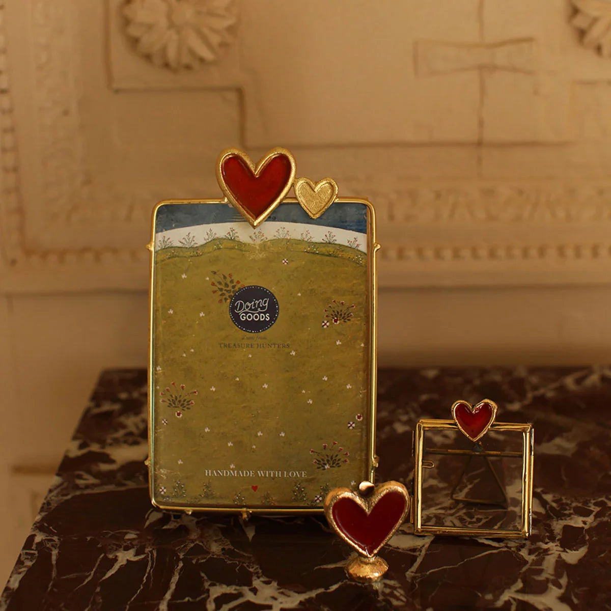 Pyar Heart Frame - Doing Goods