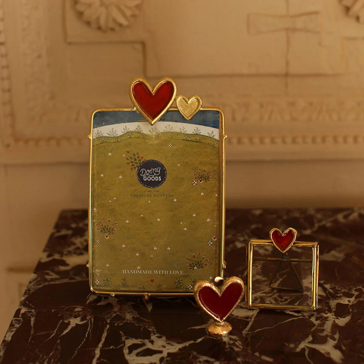 Pyar Heart Frame - Doing Goods