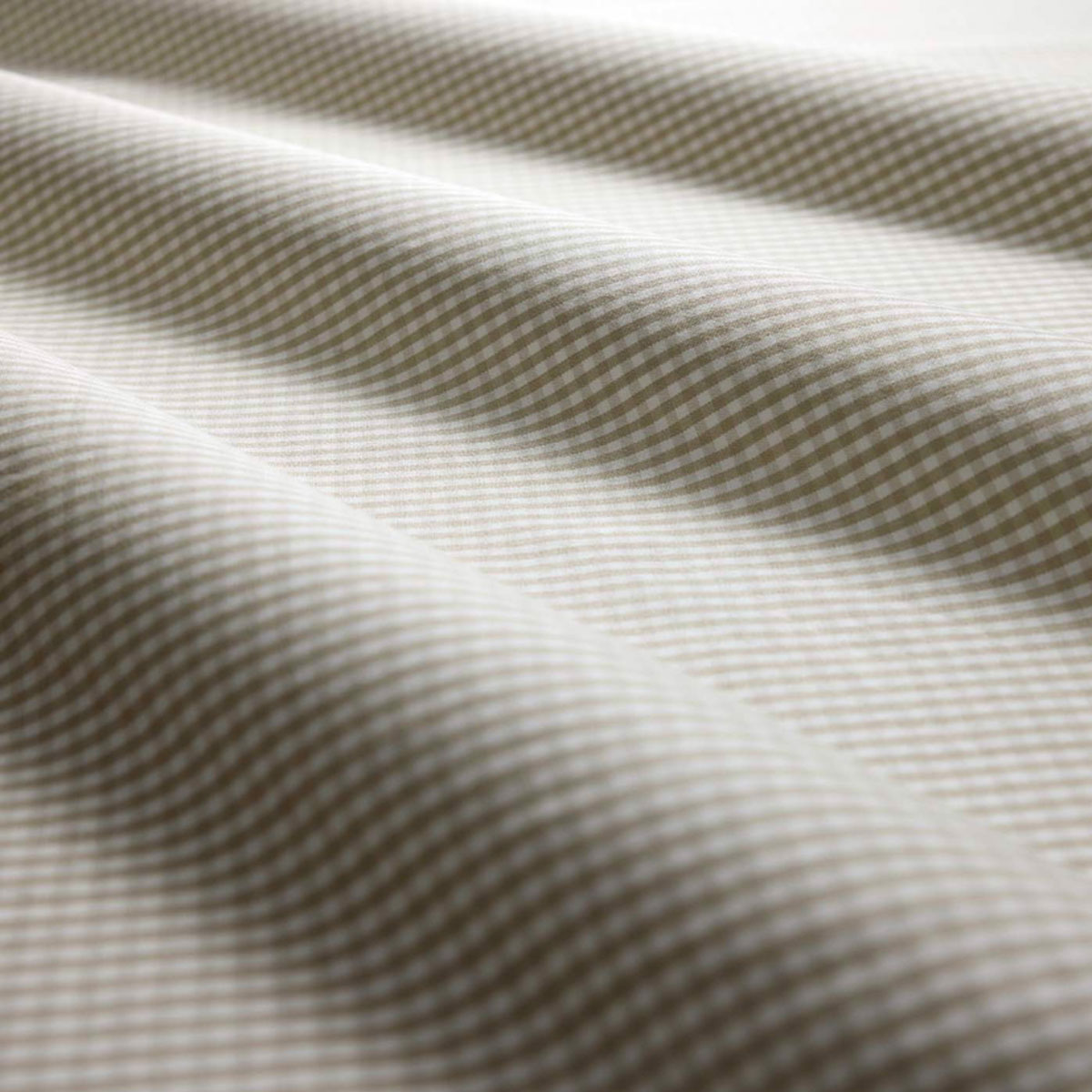 Clarke & Clarke Windsor fabric – Pebble (2)