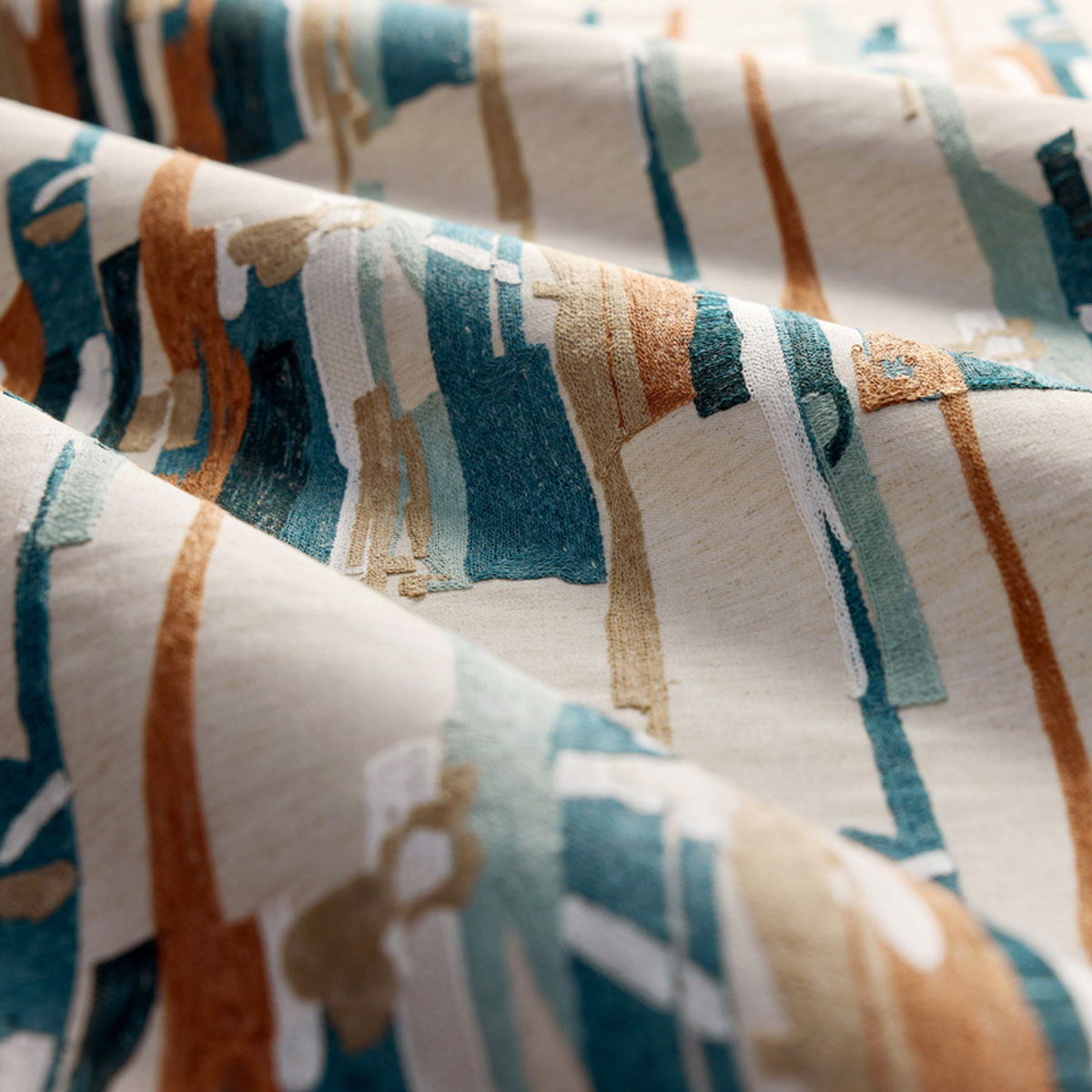 Harlequin Zeal II fabric – Atlantic/Rosewood/Denim (2)