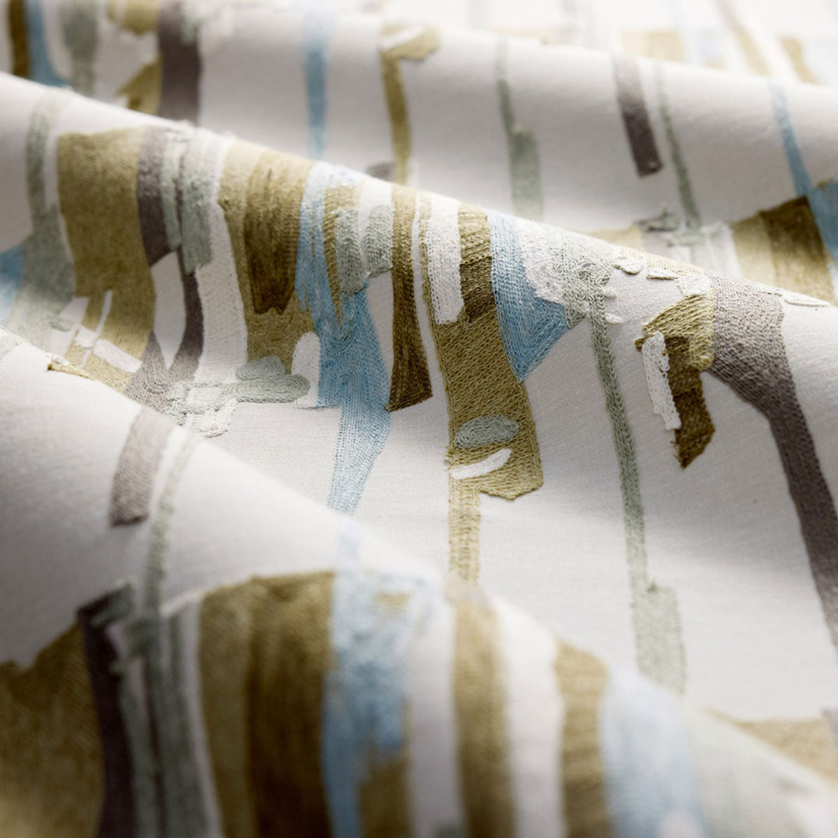 Harlequin Zeal II fabric – Eucalyptus/Aloe/Slate (2)
